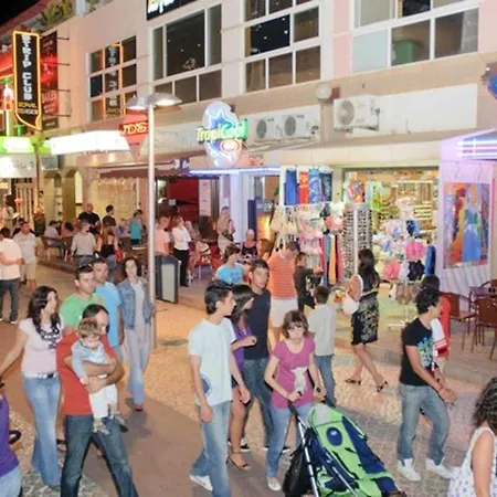 Apartament Charming In - 45 M² With A Shared Pool Portimão