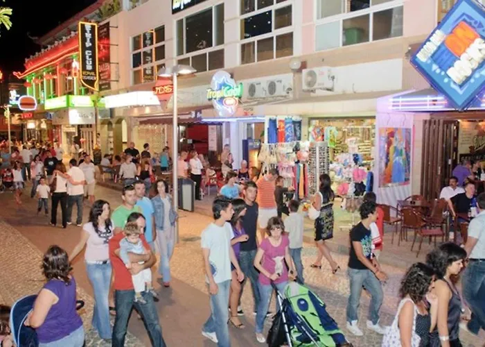 アパート Charming In - 45 M² With A Shared Pool ポルティマン