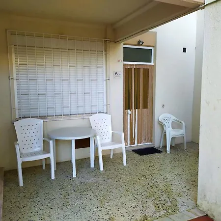 Charming In - 45 M² With A Shared Pool Apartment Portimao